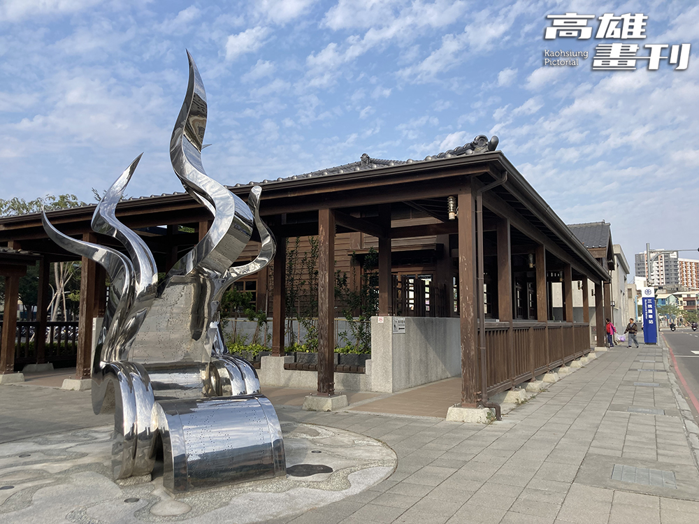 配合高雄市區鐵路地下化計畫新建之三塊厝車站，於2018年重新啟用。(攝影/陳婷芳)