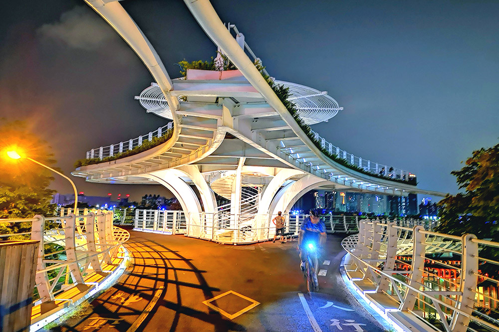 前鎮自行車橋。