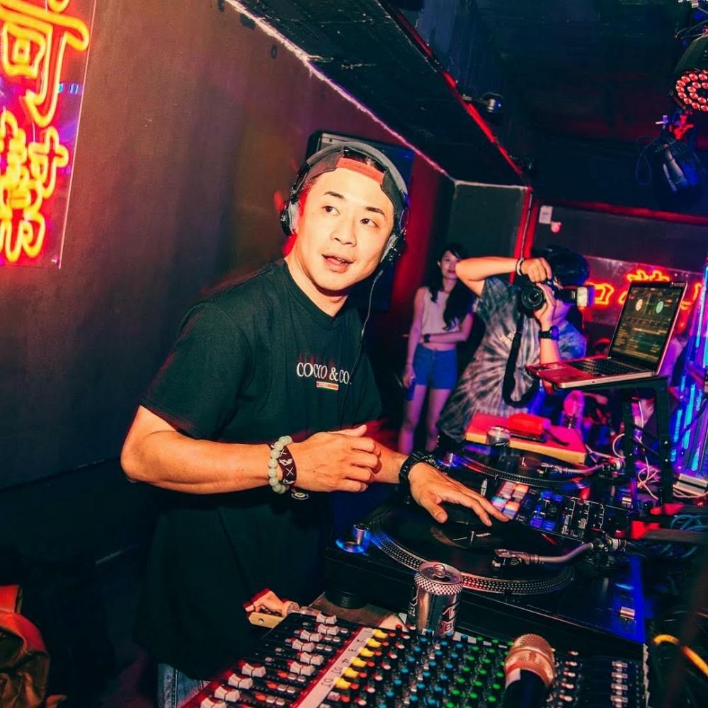 DJ Mr.Skin 賴皮。