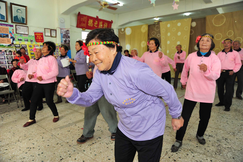 高雄市致力打造一個老人幸福的樂齡城市。（圖∕鮑忠暉 攝）