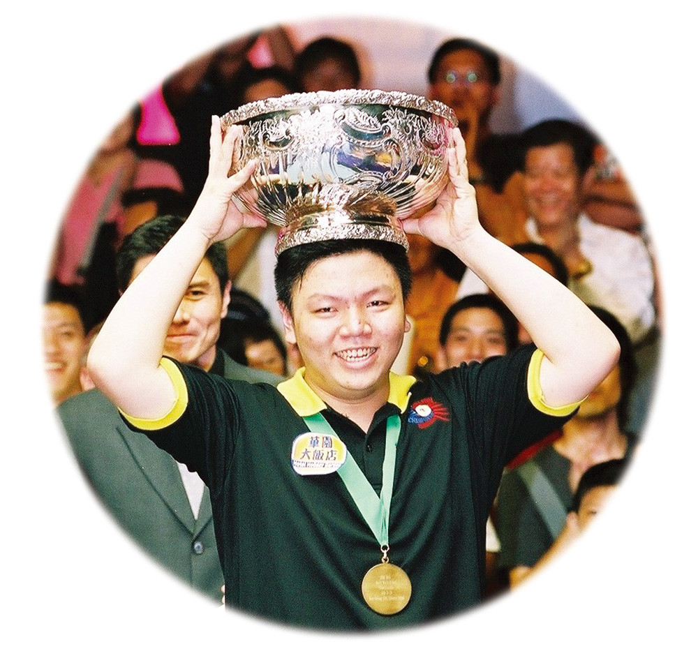 2005年世界花式撞球錦標賽被受矚目，由全球128位各國好手激烈競桿，冠軍由16歲的台灣選手奪得。