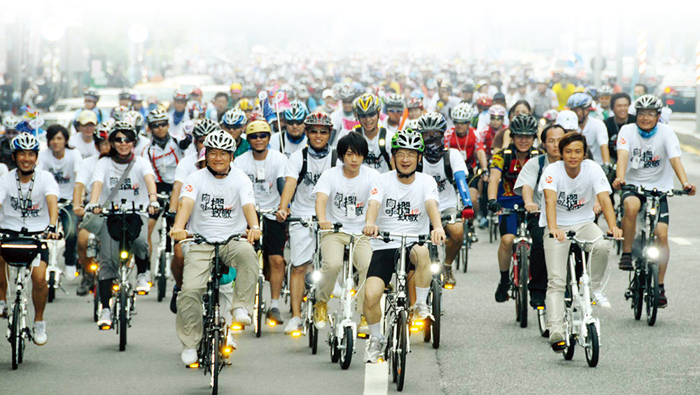 First Gathering of 5000 Folding Bike Owners in Kaohsiung