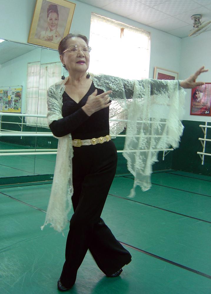 Ms. Chi-E Li