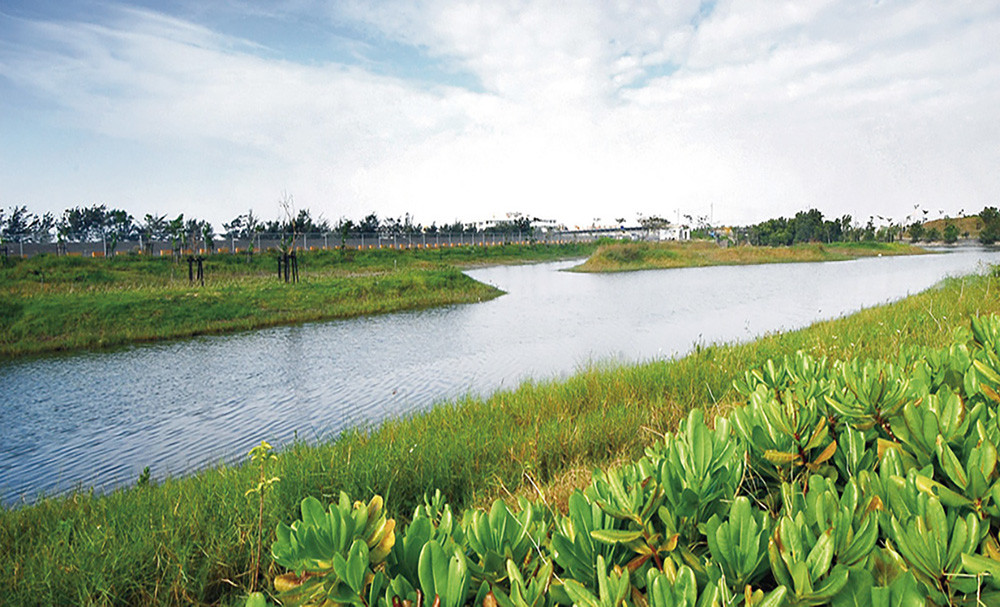 Yuanjhong Wetland Park