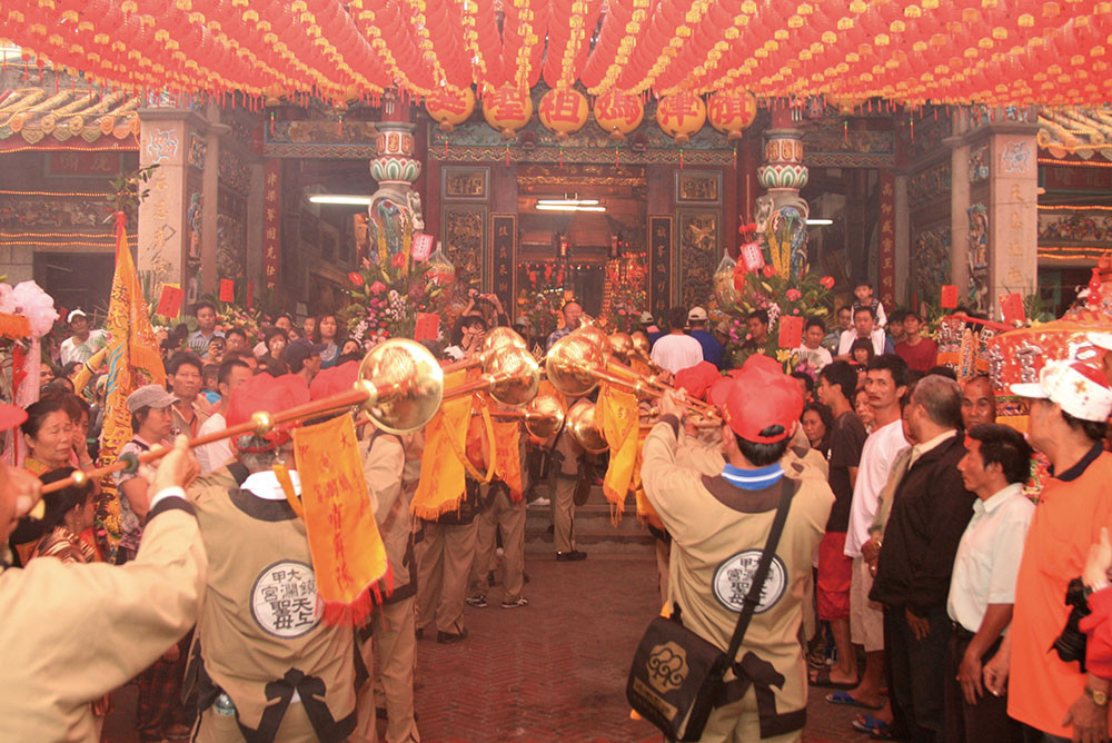 Mazu temples from all over Taiwan joined the procession with palanquins and marching performers.