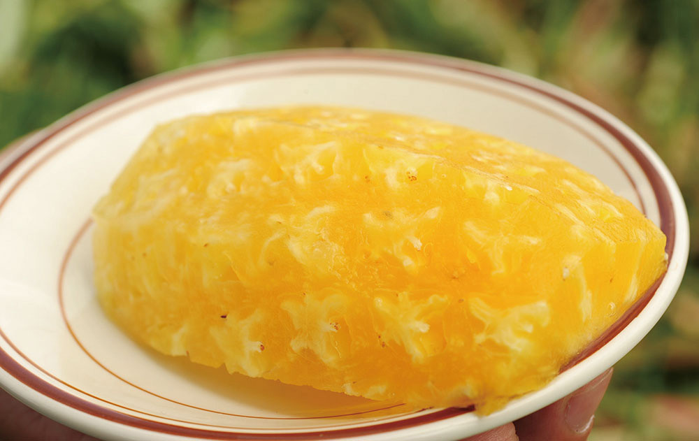 Green 1\'s fragrant and sweet pineapples