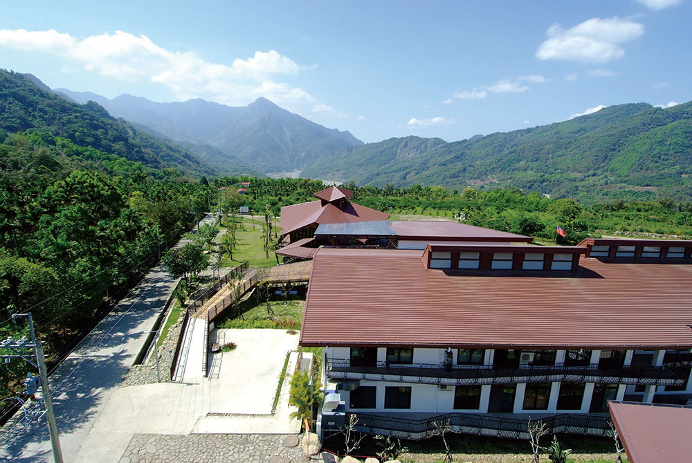 Taiwan\'s most charming mountainside elementary school