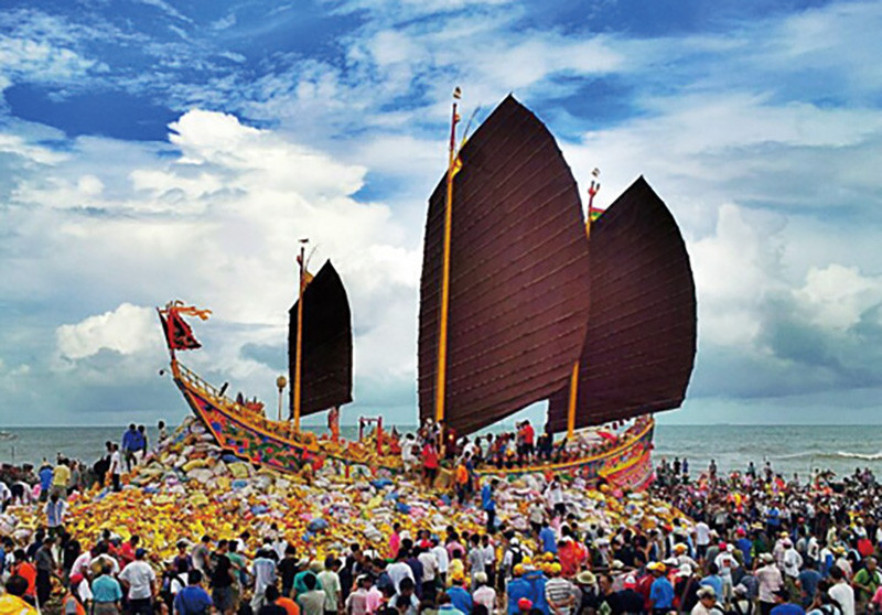 Setting the vessel ablaze