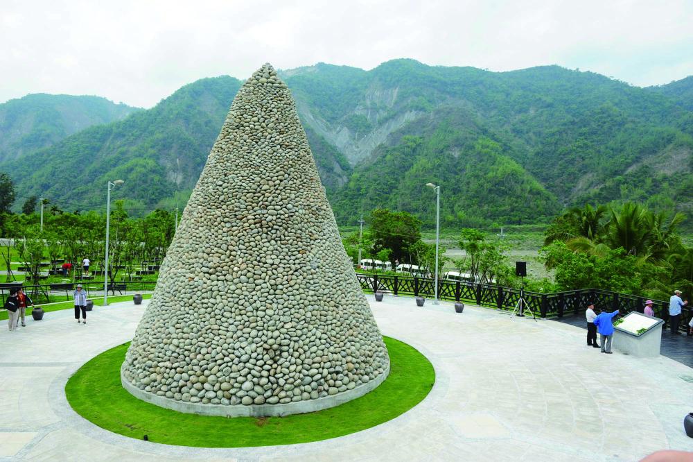 The gold medal was awarded to Siaolin Village for its Memorial Park.
