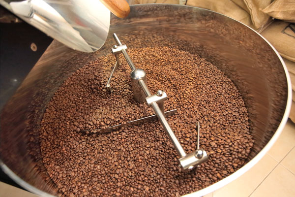烘焙體現咖啡最好的風味 Roasting brings out coffee\'s best flavors.