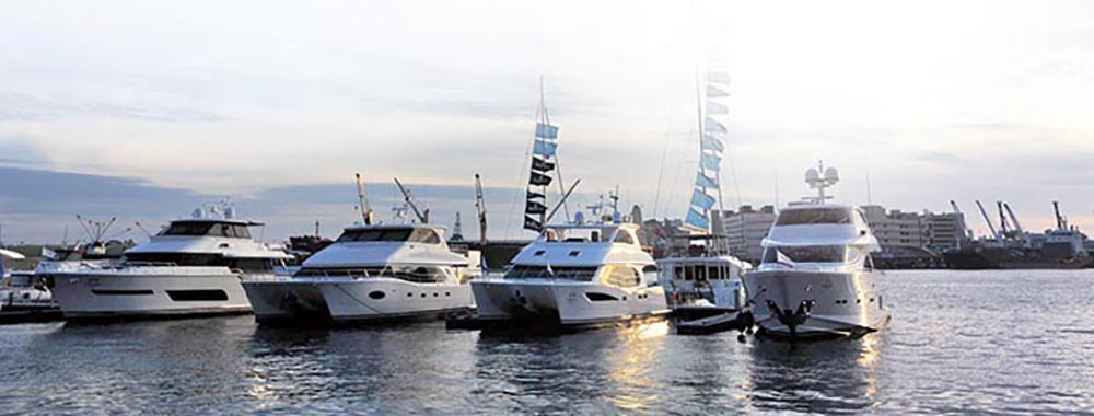 Kaohsiung\'s Sunset Dinner Cruises Cruise Kaohsiung\'s Waterfront and Harbor
