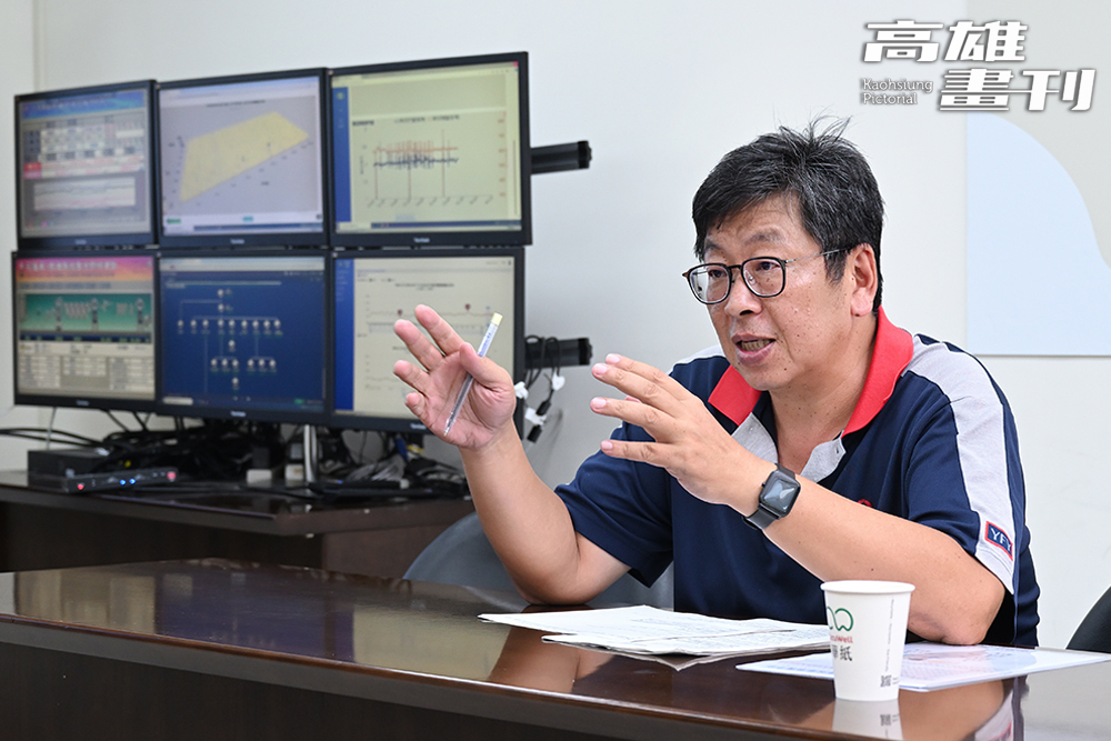 隨著人工智能演算日益進步，久堂廠導入「全自動虛擬量測(AVM, Automatic Virtual Metrology) 系統」，但運用於造紙業則是頭一次。 (攝影/Carter)