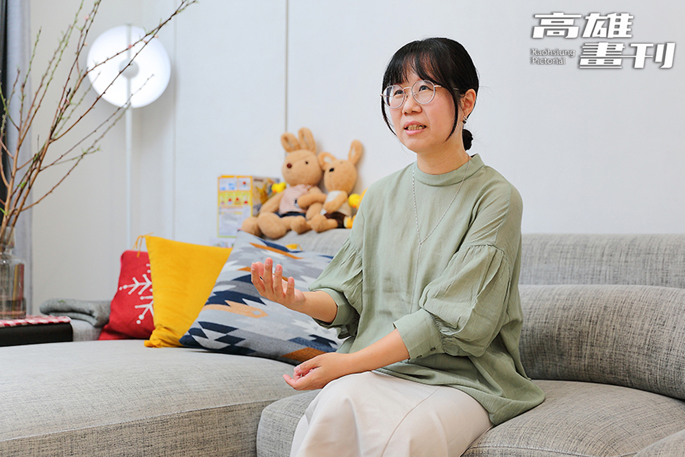 透過整理師的工作，蘇嫆婷參與了許多人的家庭，認為整理就是改變的新起點。(攝影/Carter)