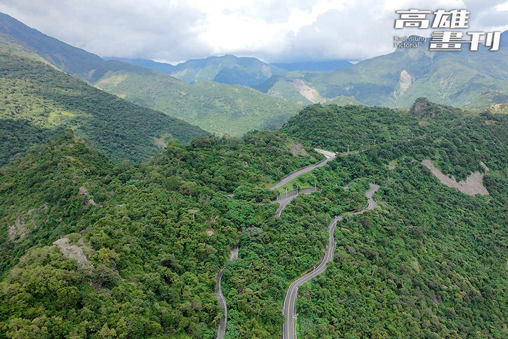 「Inforest 森林數據託管平台」透過無人機和衛星影像，結合深度學習和影像處理技術，提供全面而精準的森林管理資訊。(攝影/Carter)