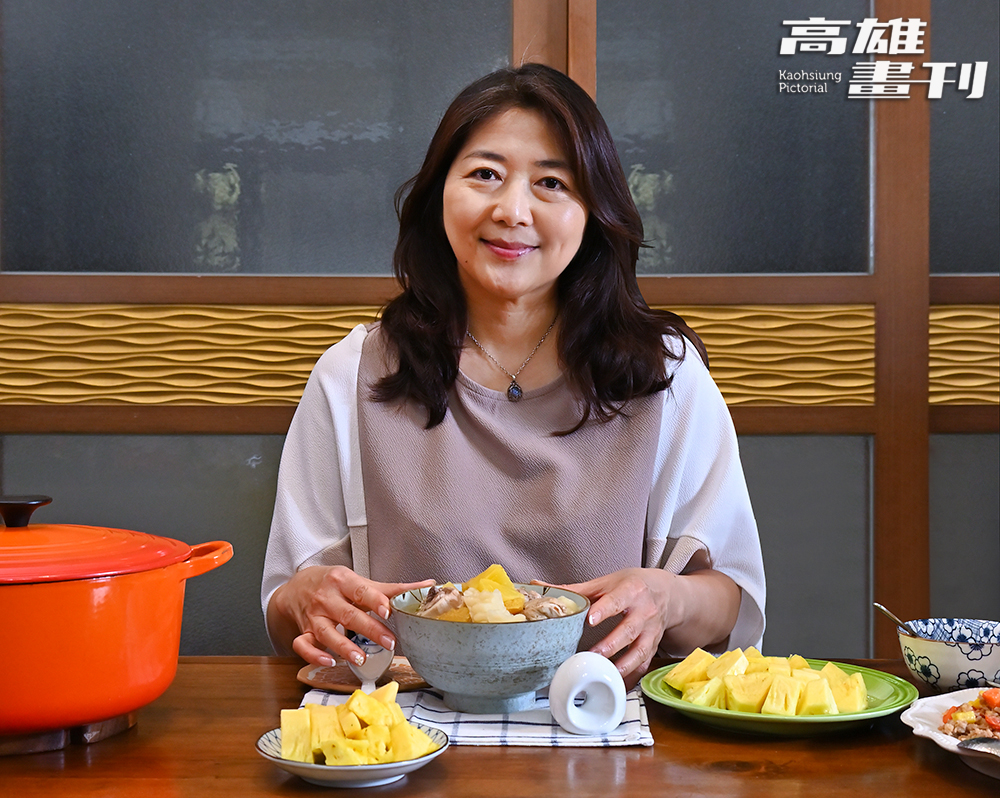 講師王巧溱分享當季鳳梨入菜的風味與靈感。(攝影/Carter)