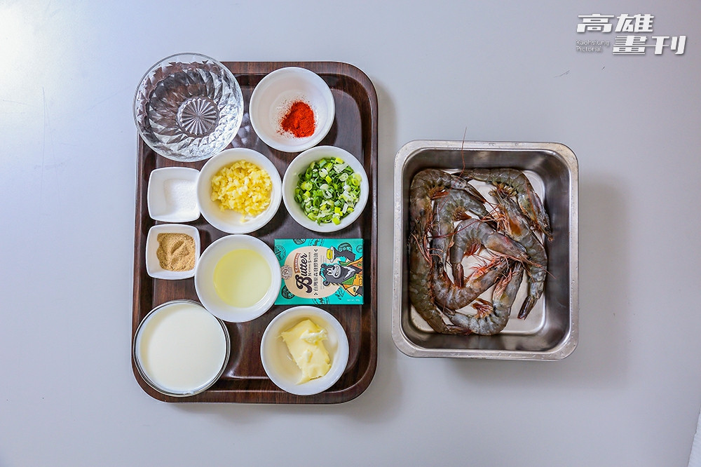 大蒜風味奶油蝦食材。(攝影/Carter)