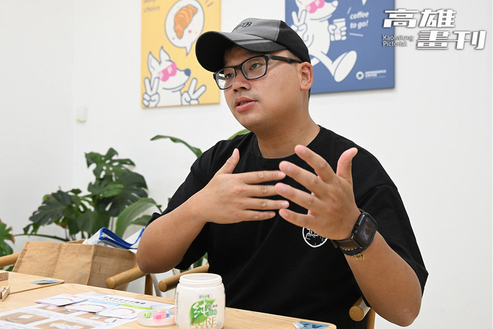 懷疑與不安衝擊男性教職員在幼教圈的存在空間，陳嘉興尊重家長的不安，願意用時間來化解疑慮。(攝影/Carter)
