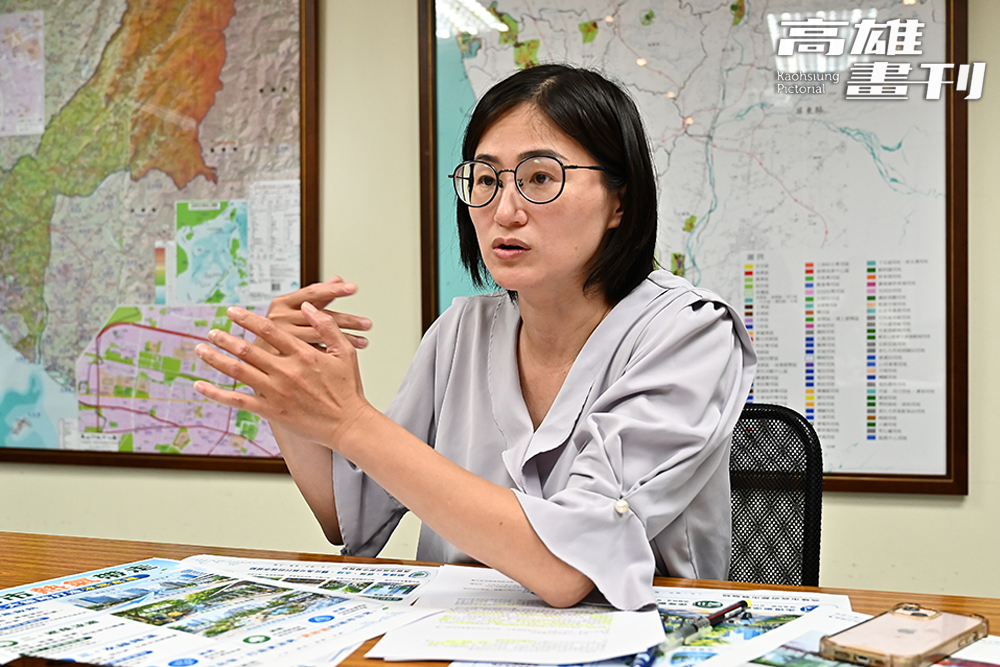 都市發展局胡怡鴦科長表示，高雄以整體都市設計規劃，逐步打造涼感城市。(攝影/Carter)