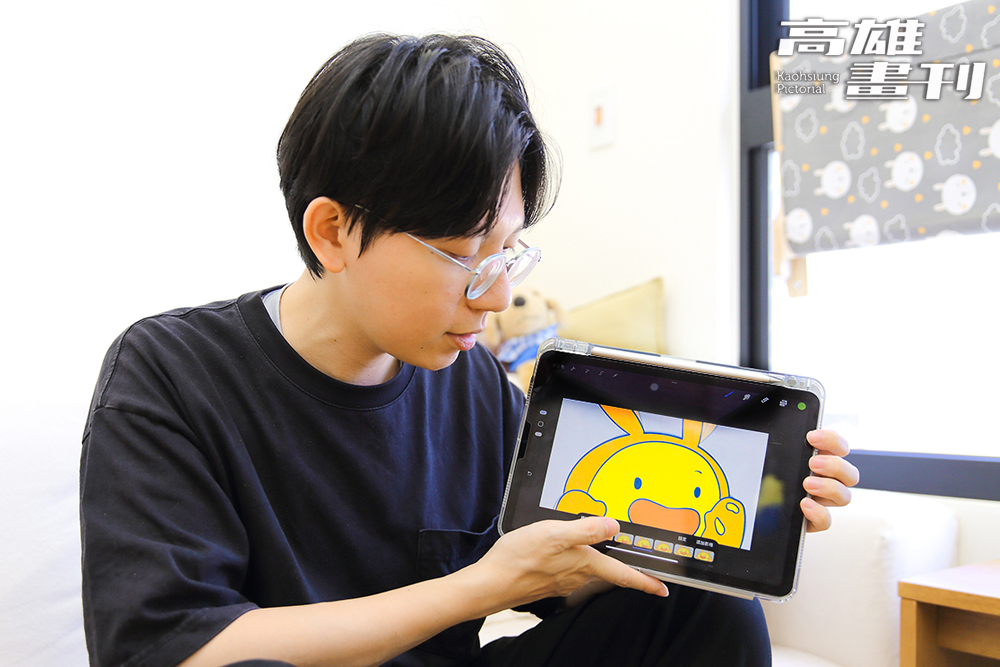 今年兒少影展吉祥物Tiffi由伍泓銘設計。（攝影/Carter）
