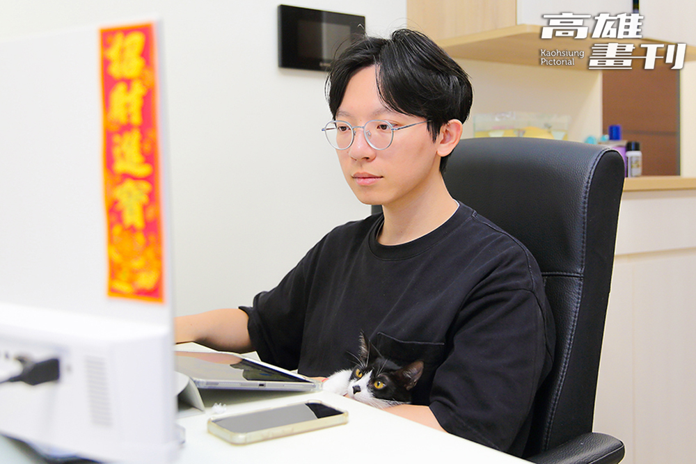 觀察尋找有趣的事物是伍泓銘的靈感來源。（攝影/Carter）
