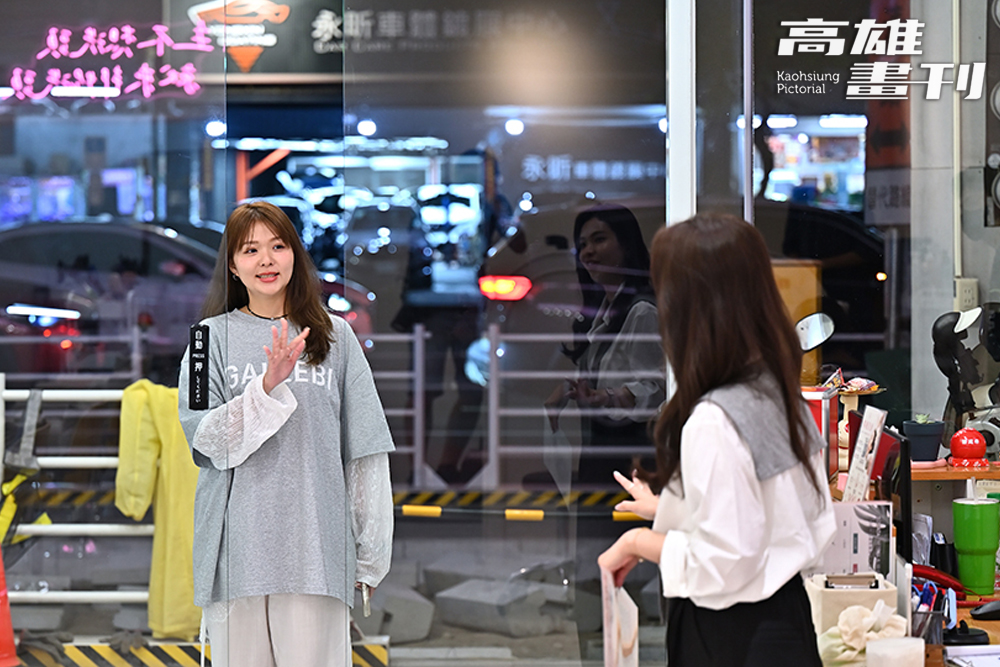 店家營業至深夜的守候，為晚下班的女性、輪班族與忙碌媽媽們，點亮一盞暖燈，找回屬於自己的從容呼吸。（攝影/Carter）