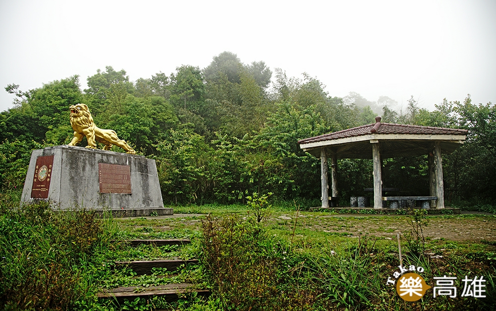 二集團的 38甲櫻花公園、獅子座涼亭，園區種植不同種類的櫻花，花期多在冬末初春綻放。（攝影/曾信耀）