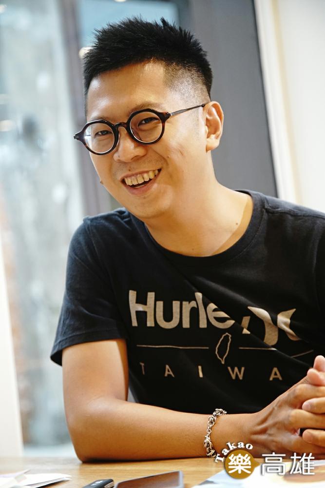 金工二代洪明雄將傳統工藝推向新舞台。（攝影/曾信耀）