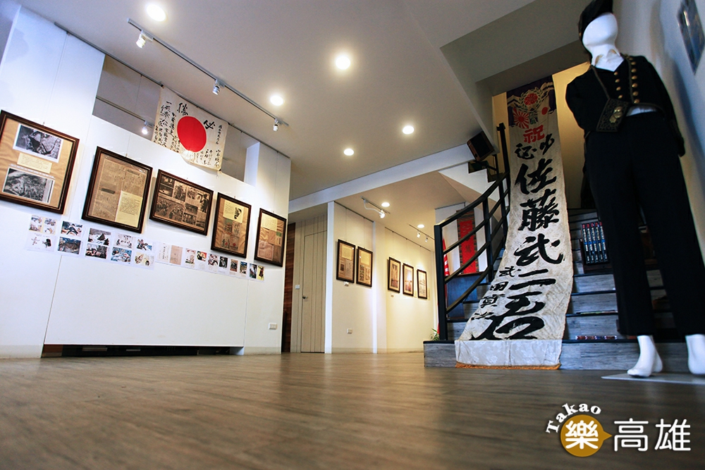 三兄弟共同構思催生克朗德美術館，做為鹽埕在地藝文的重要基地。（攝影/曾信耀）