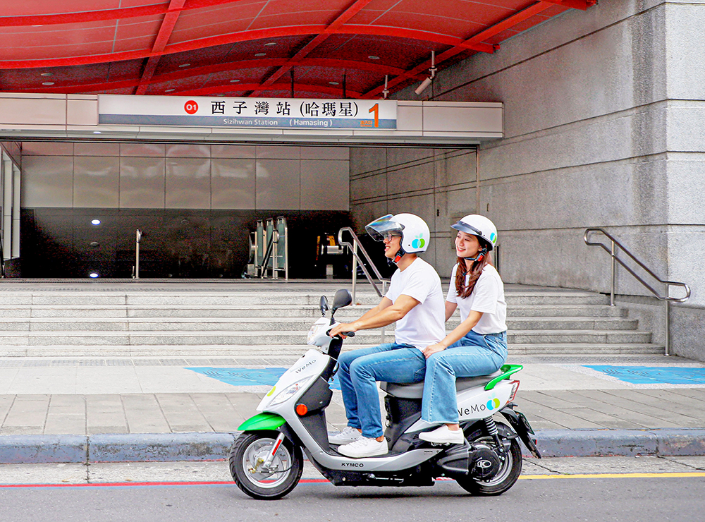 WeMo在高雄有1千輛電動機車，規劃多種包月套裝，並與高鐵合作推出優惠方案。(圖片提供 WeMo Scooter)