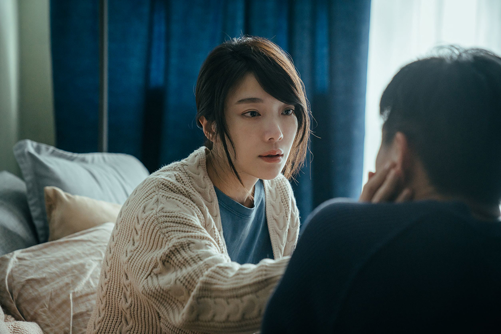 閉幕片《我是自願讓他殺了我》蔡淑臻在劇中扮演身份成謎的神祕女子，展現精湛演技。(圖片提供/高雄電影節)