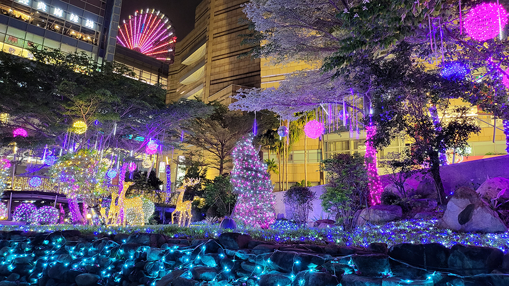 今年夢時代以「Dream Wonderland夢想樂園」為主題，打造浪漫洋溢的網美風夢想樂園。(圖片提供/夢時代購物中心)