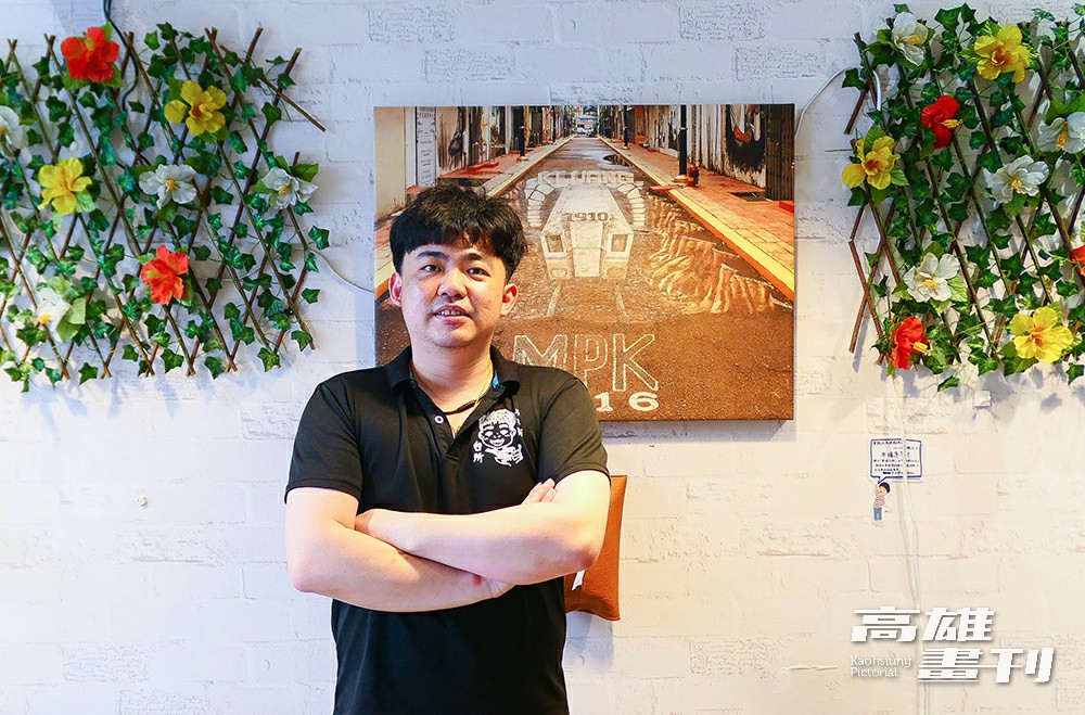 來臺4年半，Joe在高雄發揮一己之長，以精湛廚藝征服顧客味蕾，未來他也希望能拓展分店，在高雄放大夢想。(攝影/李瑰嫻)