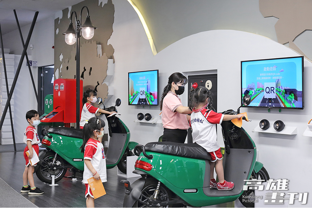 郵博館高雄館去年12月開幕，是親子與學生假日休閒、平日學習的好地方。(攝影/Carter)