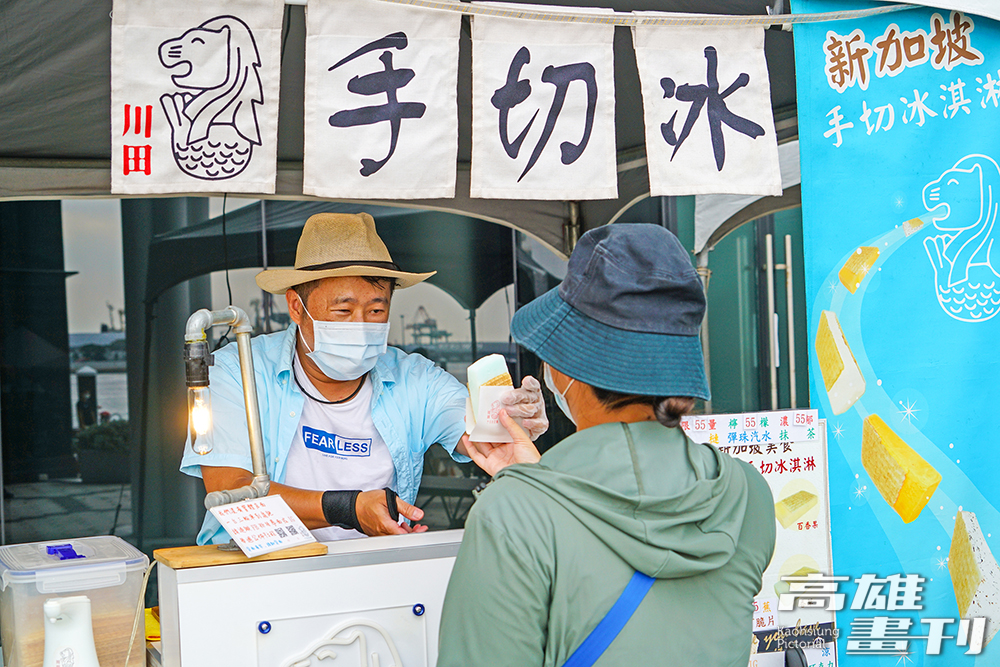林宝田不定期推出新口味冰淇淋，人氣泰奶富含濃郁茶香和厚實奶味，香蕉巧克力則是近期竄起的新星。(攝影/Cindy Lee)