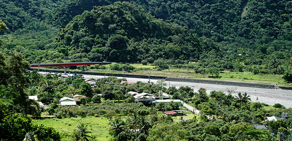 茂林為台灣原住民族魯凱族的主要居住地。