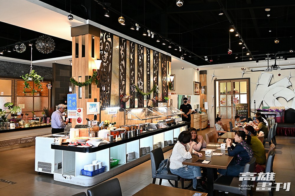 岡大匯館為深耕在地的藝文餐飲空間。(攝影/Carter)