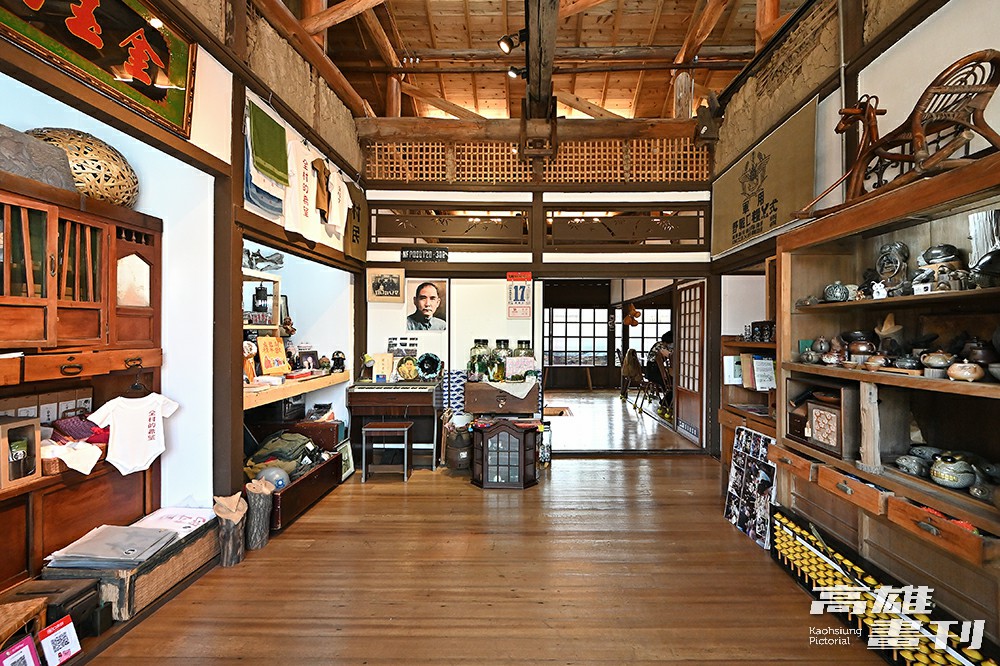 SOHO工房為眷村文創據點，除了提供修復老屋服務，也規劃導覽與住宿體驗。(攝影/Carter)
