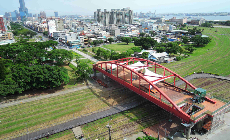期刊：高雄宜居、亮麗城鄉 公共建築園冶獎爭光 
                No.09