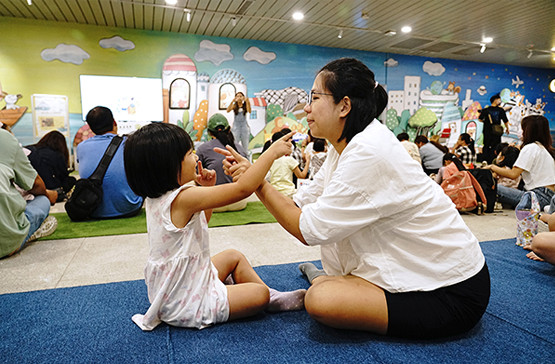 在故事中享受親子時光