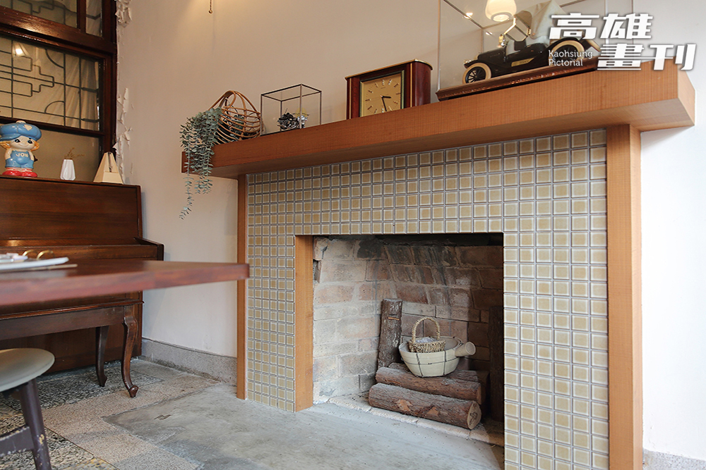 老屋的舊壁爐現在也用另一種形式保留下來。(攝影/Carter)