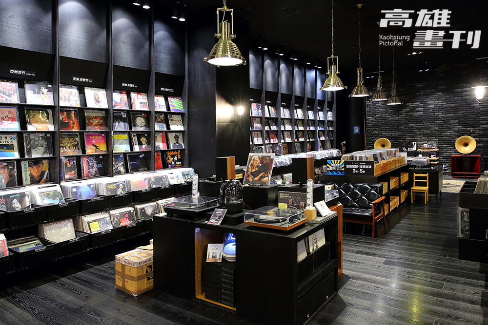 從發燒友熱愛的古典樂到韓國K-Pop，MLD Reading Vinyl黑膠唱片專賣店都有銷售。(攝影/Carter)
