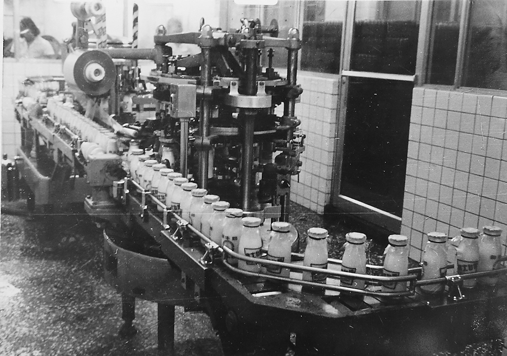 很多人訝異高大鮮乳加工廠竟位於高雄鬧區，其實1959年就已設立在此。 (攝影/Carter)