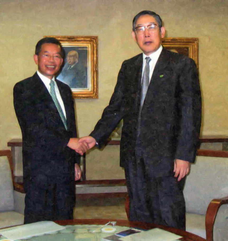 謝市長率「高雄市經貿觀光行銷團」參訪日本工商經濟團體，由日本經濟團體聯合會會長奧田碩接待。（攝影／鮑忠暉）