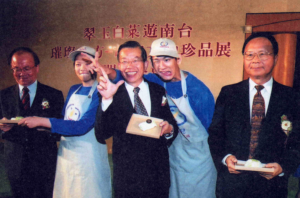謝市長提出「弱勢優先」理念,打造高雄成為一個友善城市,同時也肯定喜憨兒基金會為高雄社福努力的成果。