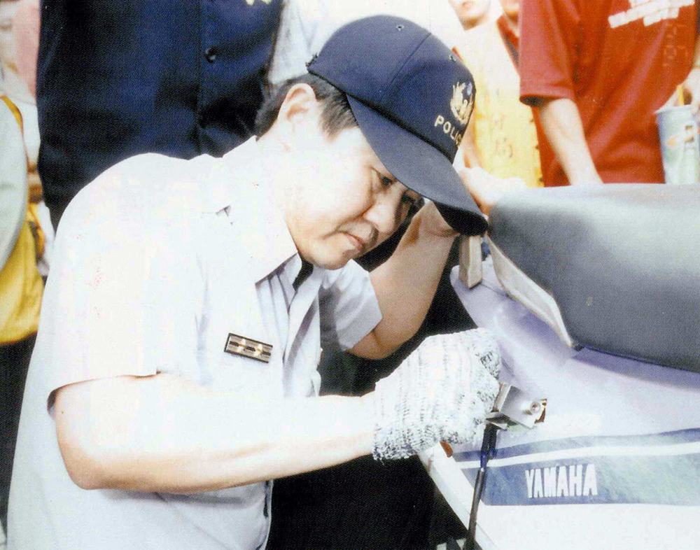 市政府為民眾免費提供機車烙碼服務，受到民眾的讚賞與肯定。