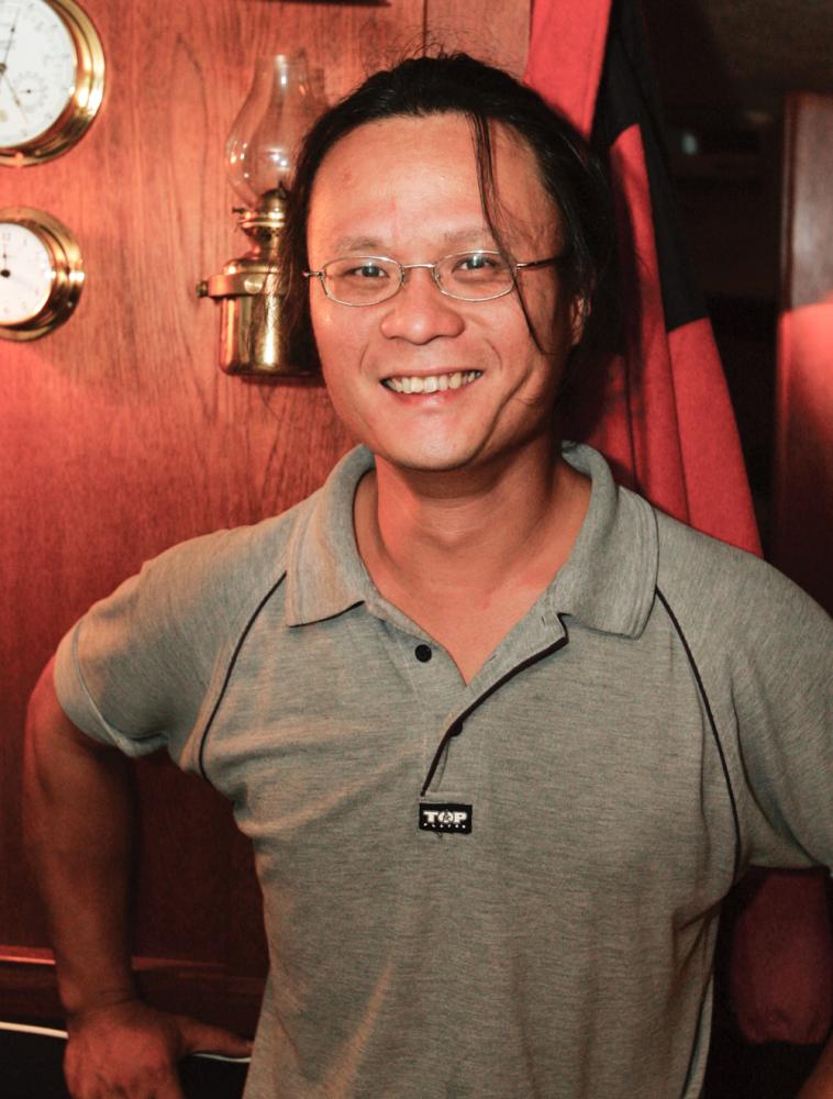 台灣首位獨駕單桅帆船橫渡太平洋的高智亮 台灣首位獨駕單桅帆船橫渡太平洋的高智亮