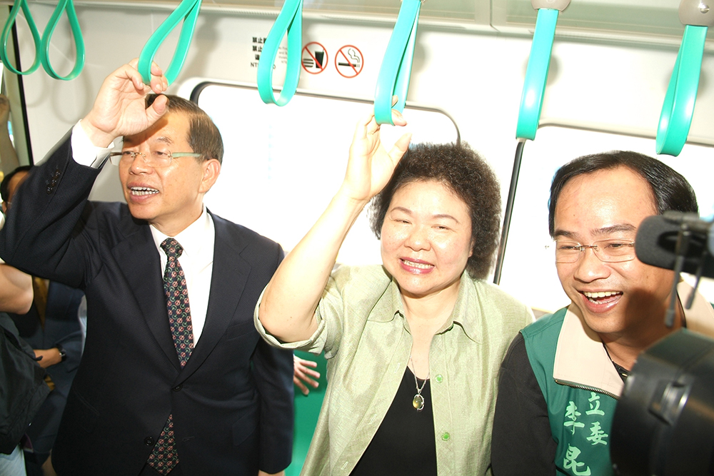 捷運試乘,大家攏說讚 捷運試乘,大家攏說讚