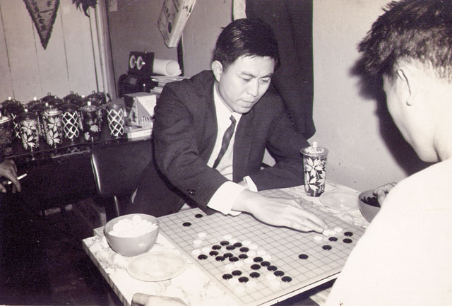 圍棋好手陳伯謙的棋弈人生。 圍棋好手陳伯謙的棋弈人生。