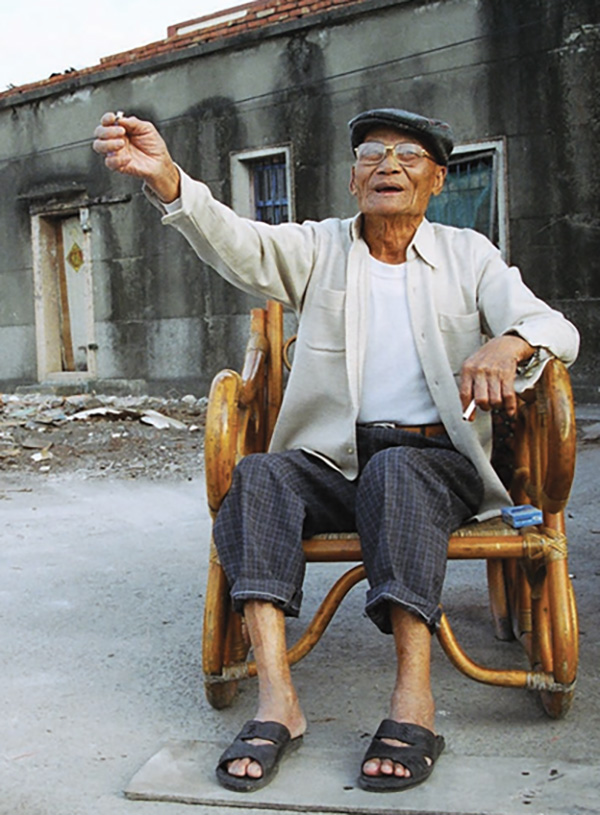 「老大」旁邊的空地，原先是黃明輝阿姨的家。(圖/黃明輝提供)