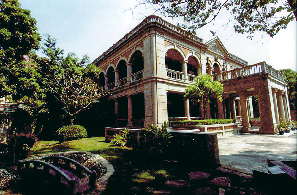 陳中和故居現已改為紀念館，也是日據時代採用日本習自歐美的歷史式樣所興建的代表作。（圖/張忠義攝）